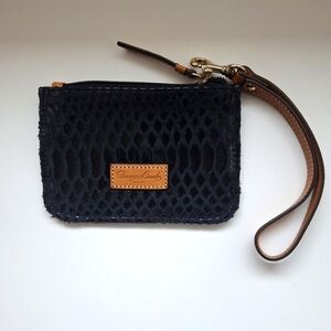 DOONEY & BOURKE Black Texured Wrislet